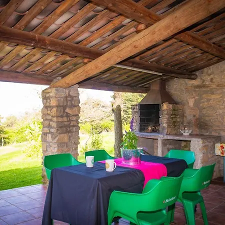 Complex Rural Caubet Berga