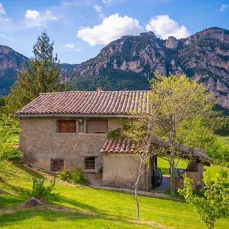 Complex Rural Caubet Berga