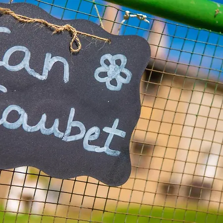 Complex Rural Caubet *