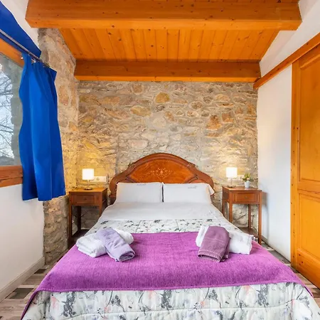 Alloggio per agriturismo Complex Rural Caubet *