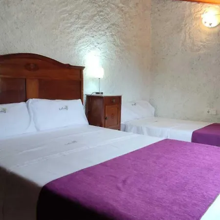 Complex Rural Caubet Vakantieboerderij Berga