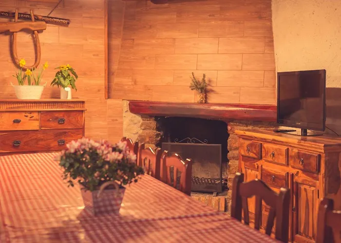 Complex Rural Caubet Фермерский дом