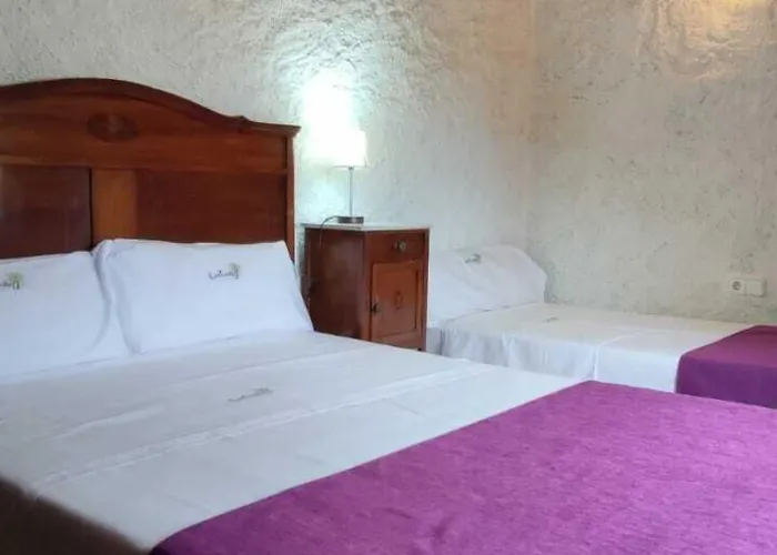 Complex Rural Caubet Фермерский дом Берга